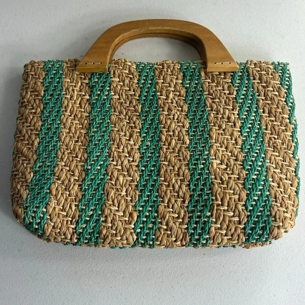 Straw Handbag 13